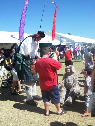 Giant Scot at the Port Fairy Folk Festival